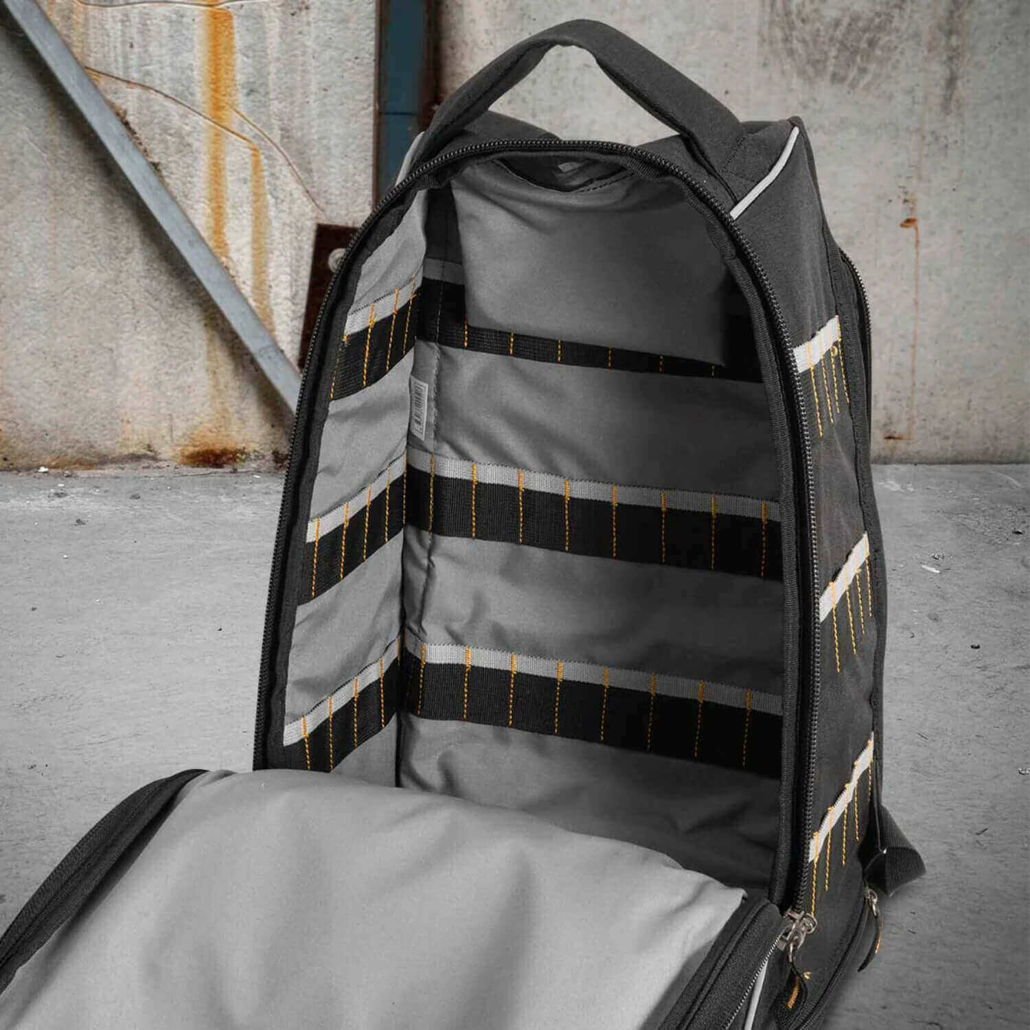 Rugged Xtremes - PODconnect Backpack - Image 4